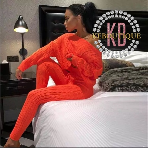 Cable Knit Two Piece lounge set ! - Picture 7 of 8